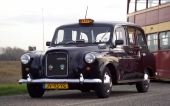 Austin FX4 Engelse Taxi Trouwautos verhuur