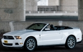 Ford Mustang Trouwauto verhuur